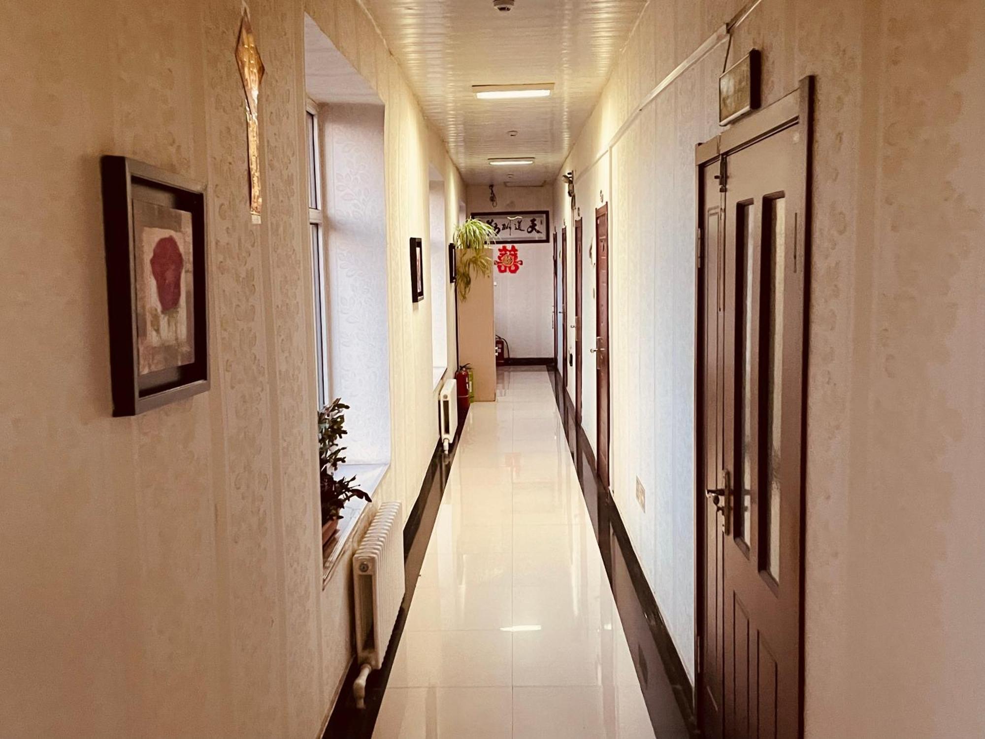 哈尔滨机场东方红运宾馆 Hotel ภายนอก รูปภาพ